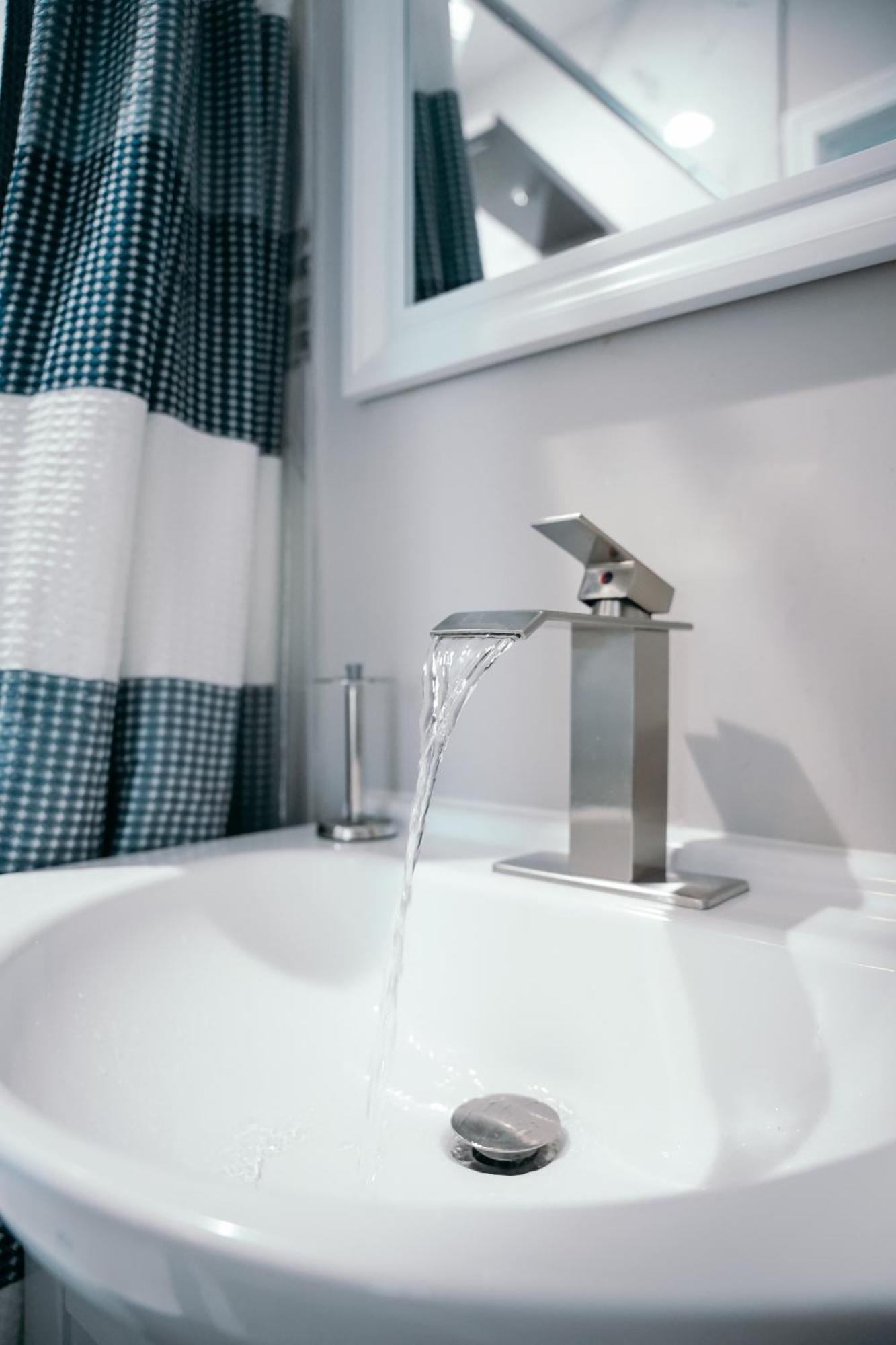 Charm City Luxury 4 Bedroom Brick Home Baltimore Ngoại thất bức ảnh